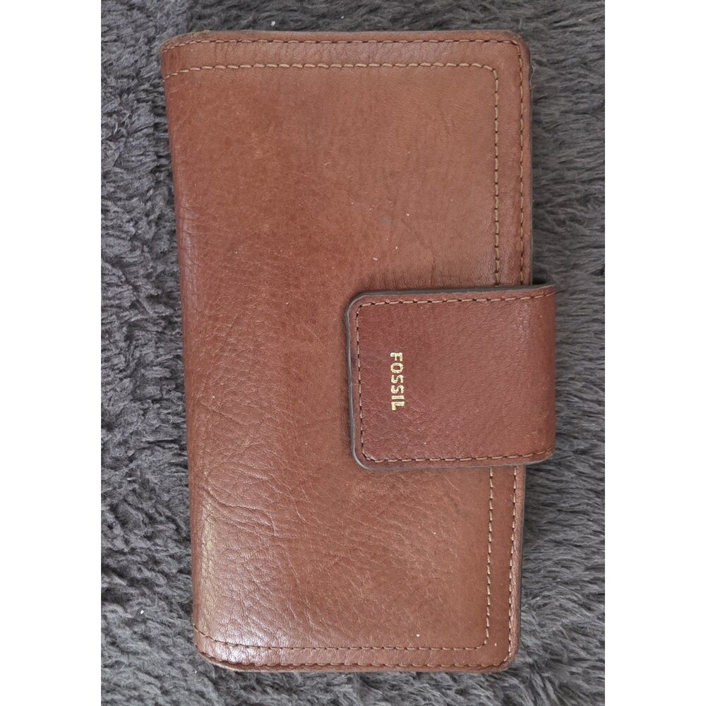 Nice FOSSIL Madison Tab Clutch Brown LEATHER Wallet VGUC $80 MSRP